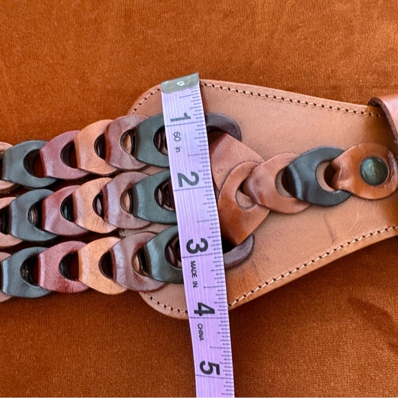 Vintage NWOT Italian Leather Chain Link Belt With Brass Buckle Brown Shades L XL main image 11